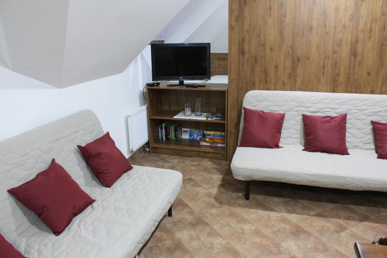 Areal Zavadilka Apartment Prostredni Becva